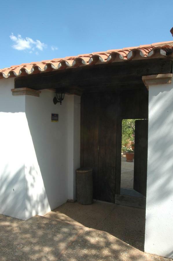 El Romerito Guest House Zalamea la Real Exterior photo